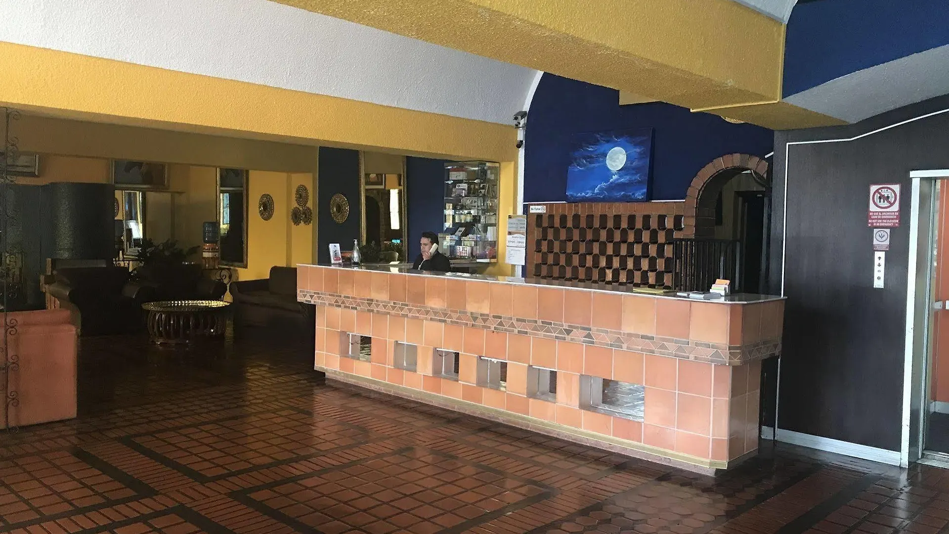 Hotel Savoy Inn Quito